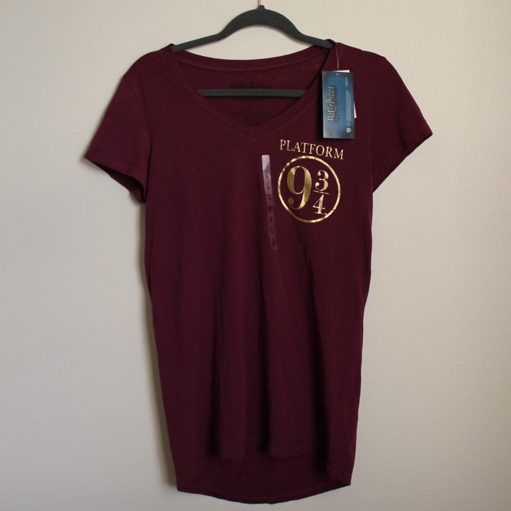 NWT Harry Potter Platform 9 3/4 T-shirt